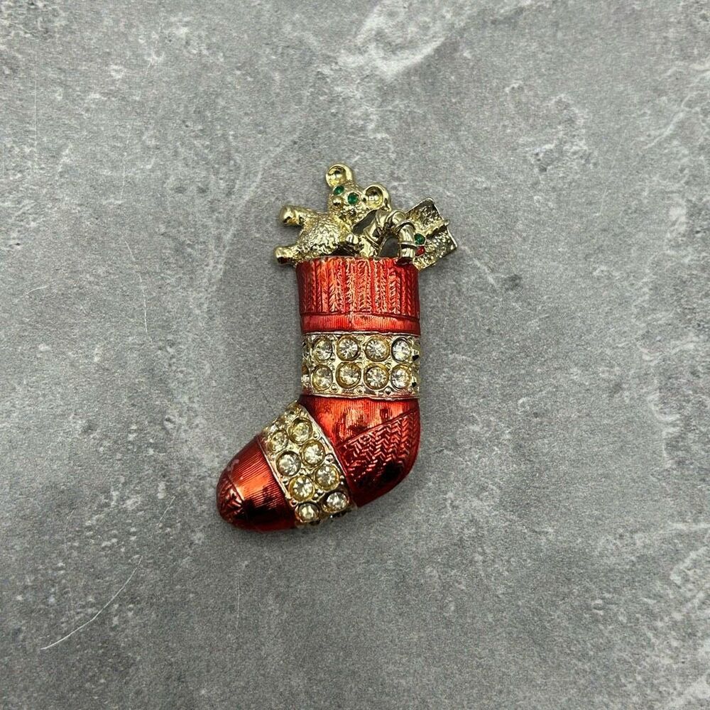 Vintage Embellished Rhinestones Christmas Stocking Red Brooch Pin Gold Tone